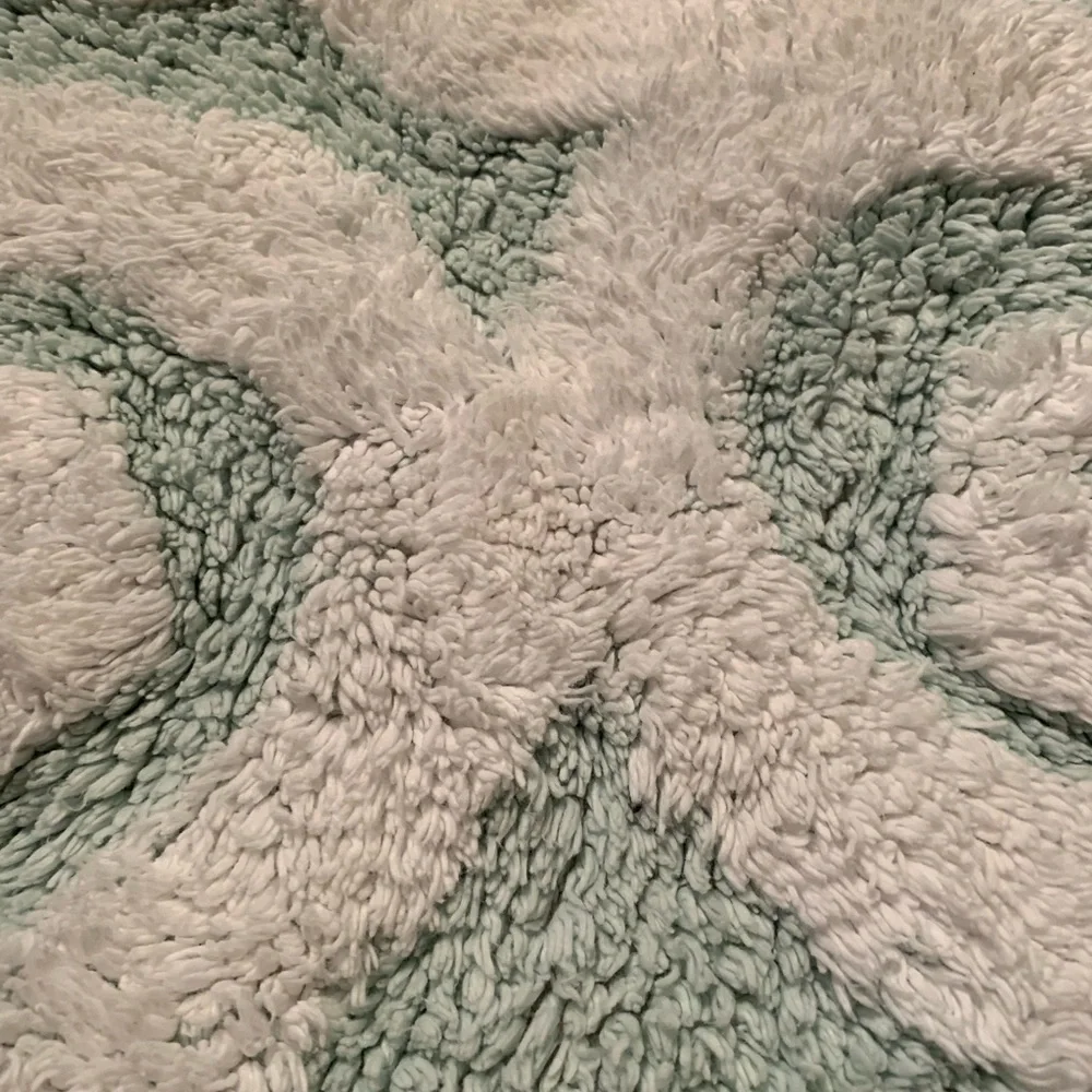 Medallion Design Bath Rug